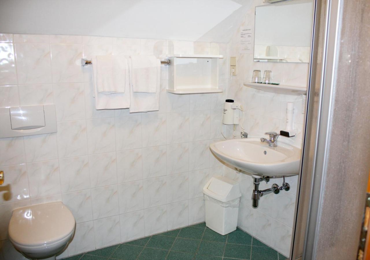 Hotel Garni Am Seggauberg Лайбниц Екстериор снимка