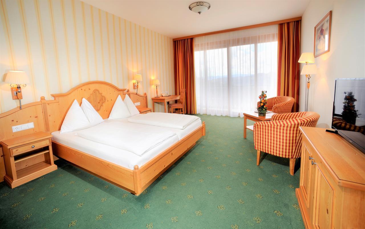 Hotel Garni Am Seggauberg Лайбниц Екстериор снимка