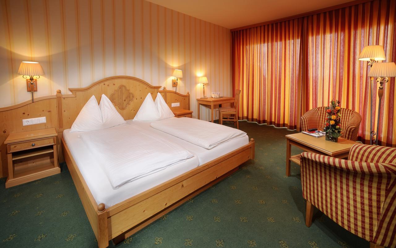 Hotel Garni Am Seggauberg Лайбниц Екстериор снимка